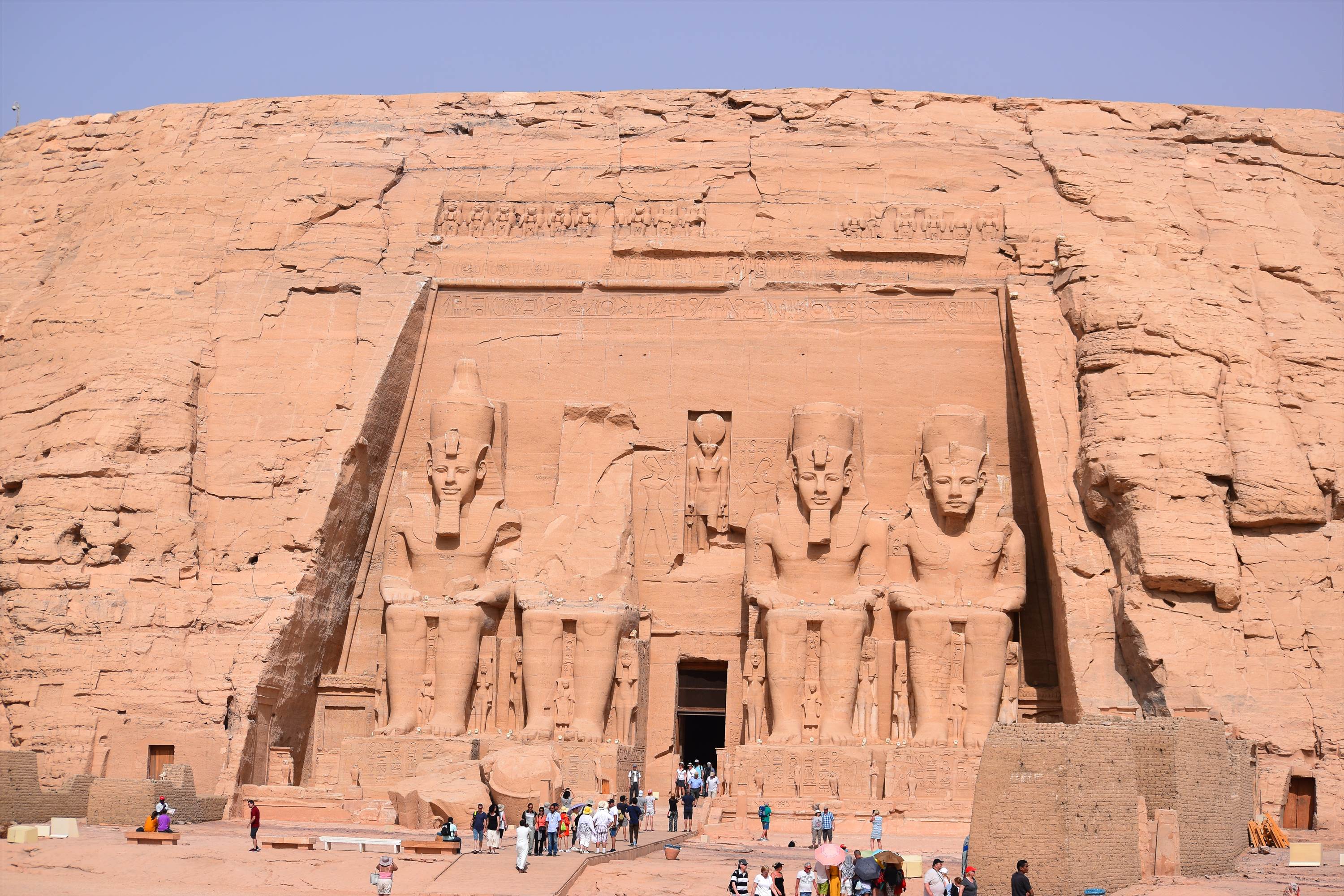 エジプト旅行 世界遺産発祥の地アブシンベル神殿の観光 3日目